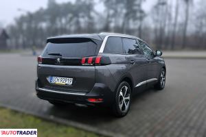 Peugeot 5008 2019 1.5 130 KM