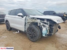 Mitsubishi Outlander 2024 2