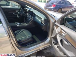 Mercedes 300 2019 2 Mercedes 300 2019 2