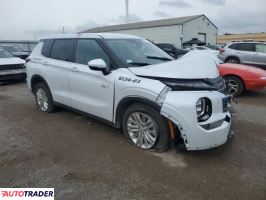 Mitsubishi Outlander 2023 2