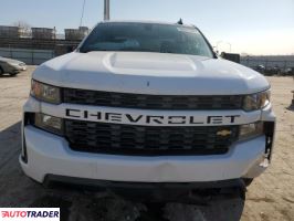 Chevrolet Silverado 2020 4