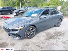 Hyundai Elantra 2025 2