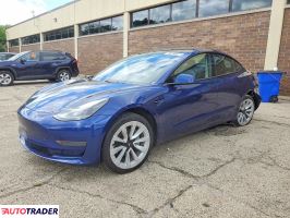 Tesla Model 3 2022