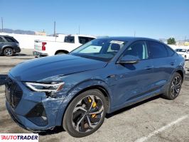 Audi E-tron - zobacz ofertę