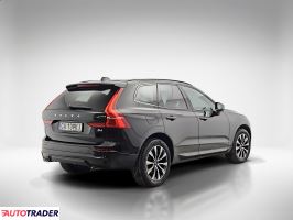 Volvo XC60 2023 2.0 197 KM