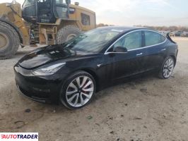 Tesla Model 3 2019