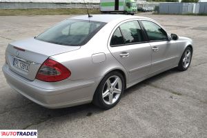 Mercedes E-klasa 2008 1.8 170 KM Mercedes E-klasa 2008 1.8 170 KM
