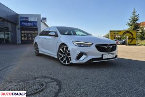 Opel Insignia 2018 2.0 260 KM