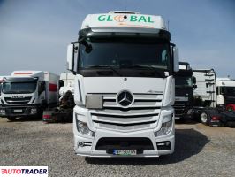 Mercedes actros