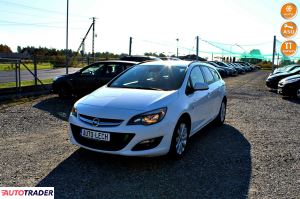 Opel Astra 2014 1.7 101 KM