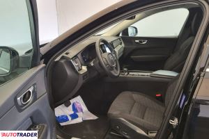 Volvo XC60 2022 2.0 197 KM Volvo XC60 2022 2.0 197 KM