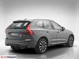Volvo XC60 2022 2.0 197 KM