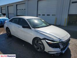 Hyundai Elantra 2025 2