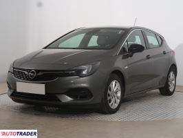 Opel Astra 2021 1.2 143 KM