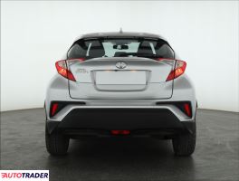 Toyota C-HR 2017 1.2 113 KM
