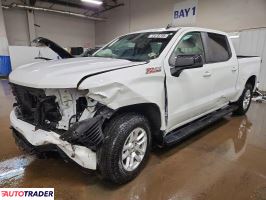 Chevrolet Silverado 2025 5