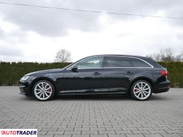 Audi A4 2017 2.0 150 KM