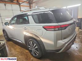Nissan Pathfinder 2024 3