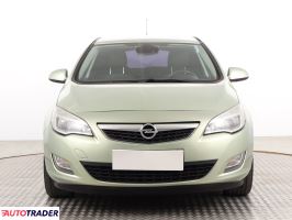 Opel Astra 2010 1.6 113 KM