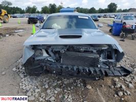 Dodge Challenger 2022 6