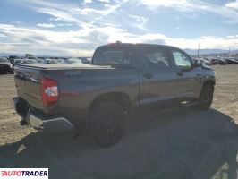 Toyota Tundra 2021 5