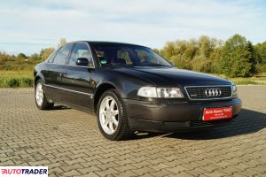 Audi A8 1996 4.2 300 KM