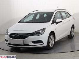 Opel Astra 2018 1.4 123 KM