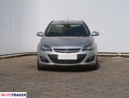 Opel Astra 2015 1.6 108 KM