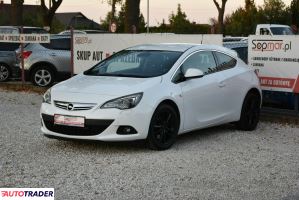 Opel Astra 2012 1.4 140 KM