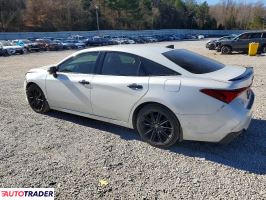 Toyota Avalon 2021 3