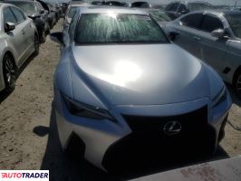 Lexus IS 2022 3