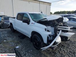 Chevrolet Silverado 2021 3