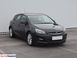 Opel Astra 2013 1.4 138 KM