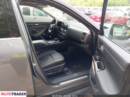 Nissan Pathfinder 2022 3