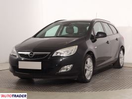 Opel Astra 2012 1.7 123 KM