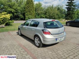 Opel Astra 2008 1.2 90 KM