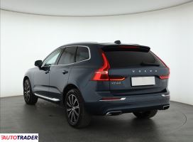 Volvo XC60 2018 2.0 231 KM