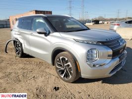 Mitsubishi Outlander 2024 2