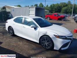 Toyota Camry - zobacz ofertę