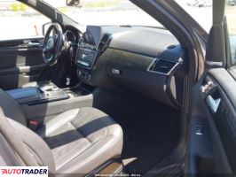 Mercedes GL 2019 3 Mercedes GL 2019 3