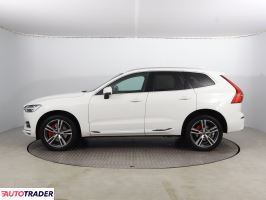 Volvo XC60 2018 2.0 187 KM