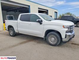 Chevrolet Silverado 2021 3