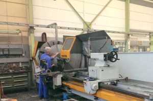 Tokarka uniwersalna CU 1250 RD x