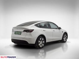 Tesla Model Y 2023 299 KM