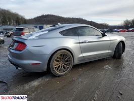 Ford Mustang 2021 5