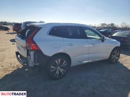Volvo XC60 2022 2