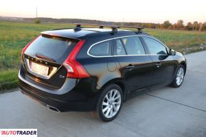 Volvo V60 2017 2.0 190 KM Volvo V60 2017 2.0 190 KM