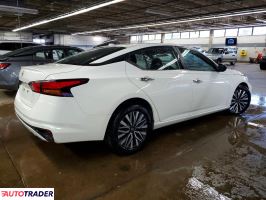 Nissan Altima 2025 2
