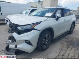 Toyota Highlander 2020 3