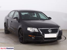 Volkswagen Passat 2006 2.0 138 KM